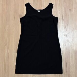 Chic Black Sleeveless Mini Dress